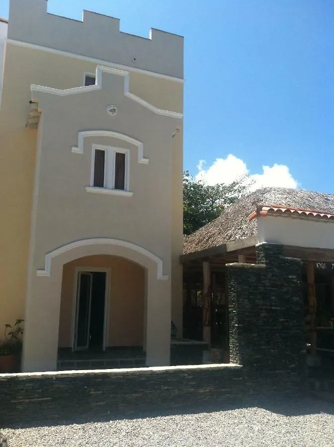 El Mirador Residencial Hotel Cabrera