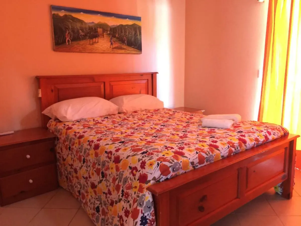 El Mirador Residencial Otel Cabrera
